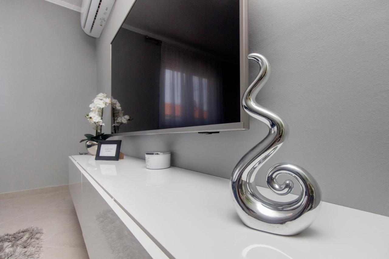 Silver Lux Suite - New Zaboric Dış mekan fotoğraf